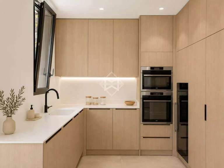 Villa Plan-de-la-Tour - 3 chambres - 192m²