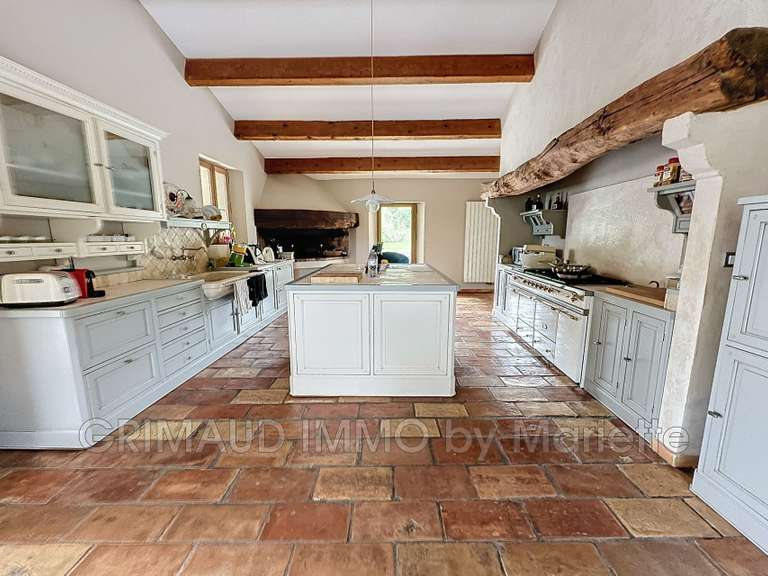 Villa Plan-de-la-Tour - 6 chambres - 450m²