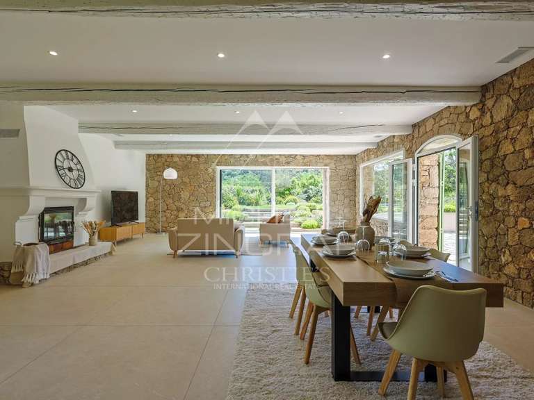 Villa Plan-de-la-Tour - 4 chambres - 193m²