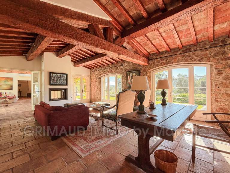 Villa Plan-de-la-Tour - 5 chambres - 249m²