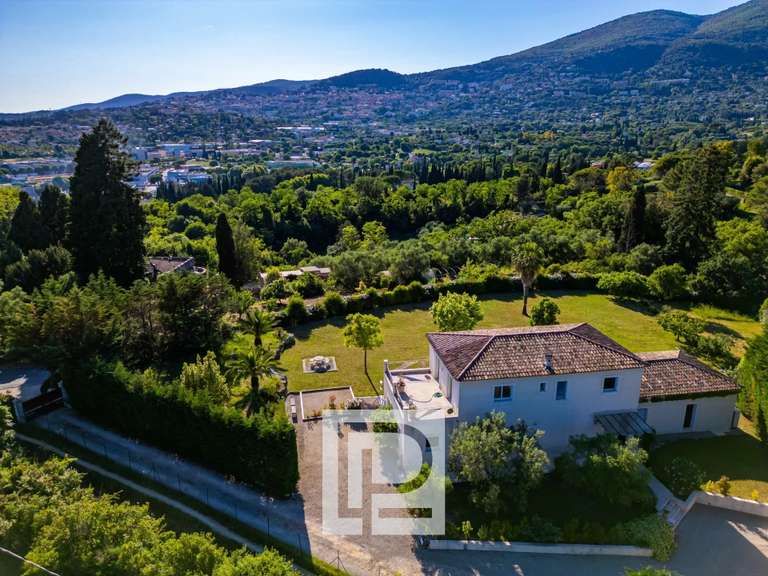 House plascassier - 3 bedrooms - 250m²