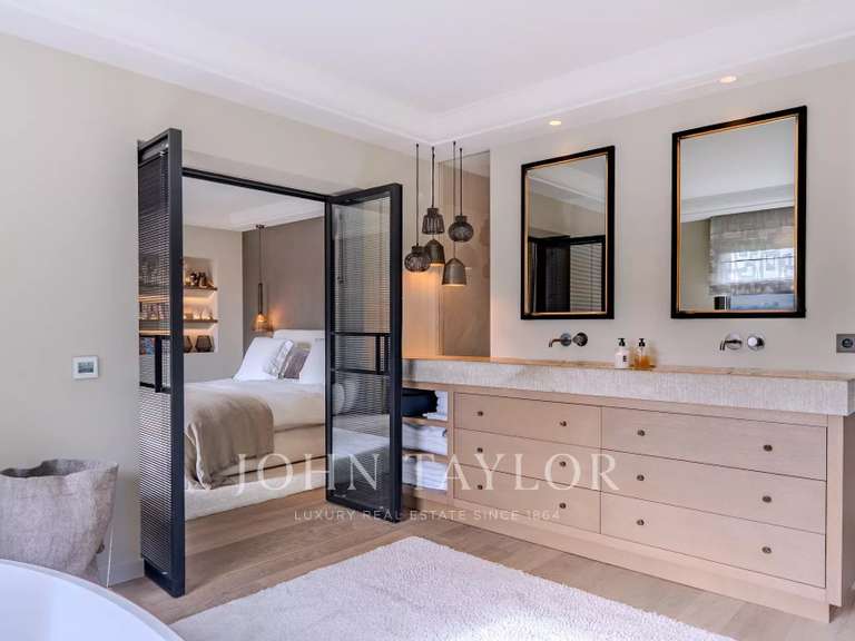 Maison Plascassier - 5 chambres - 405m²