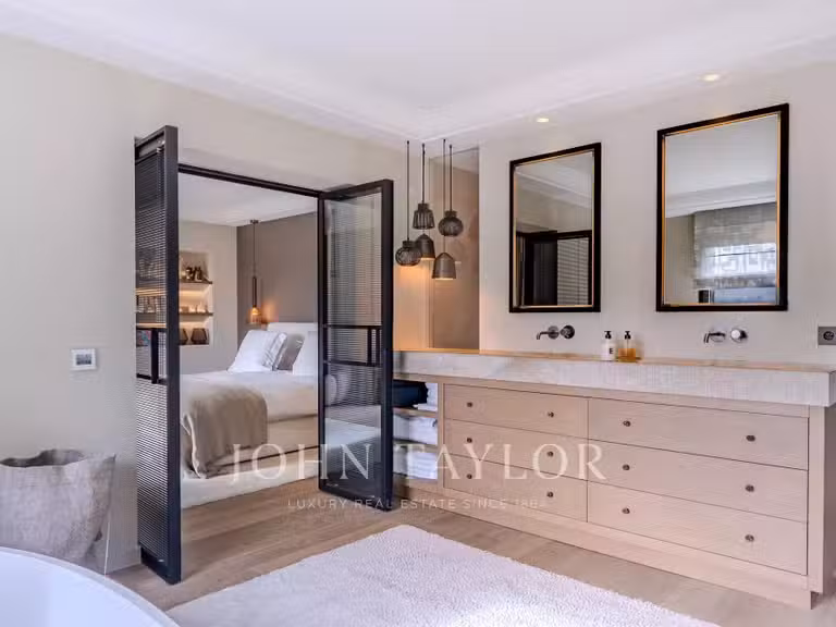Maison Plascassier - 5 chambres - 405m²
