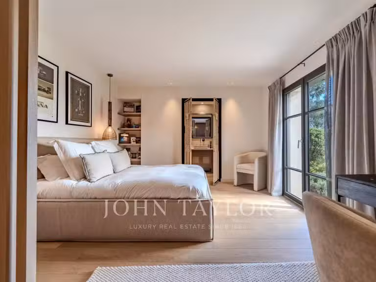 Maison Plascassier - 5 chambres - 405m²