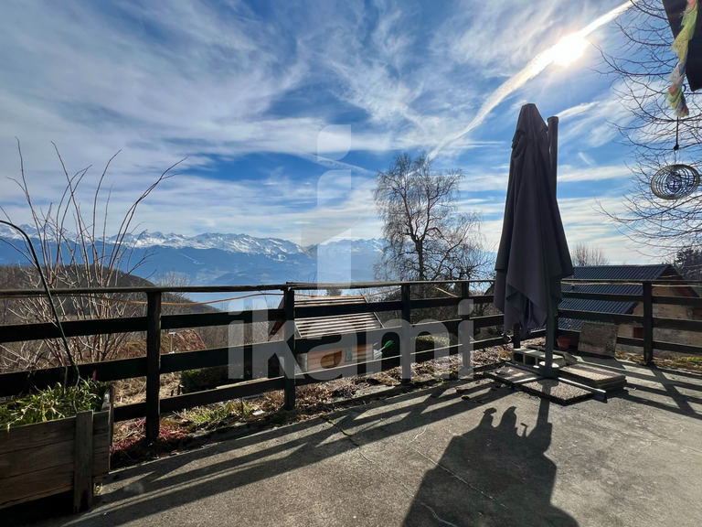 House Plateau-Des-Petites-Roches - 6 bedrooms - 210m²