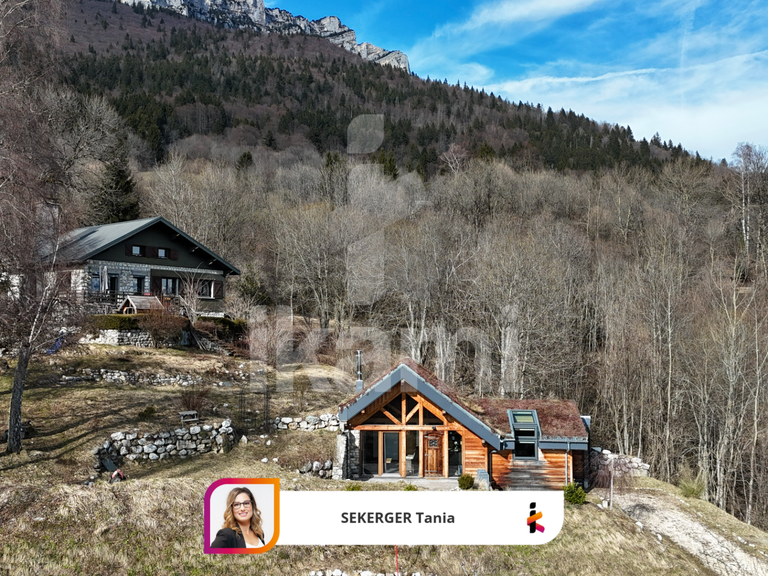 House Plateau-Des-Petites-Roches - 6 bedrooms - 210m²