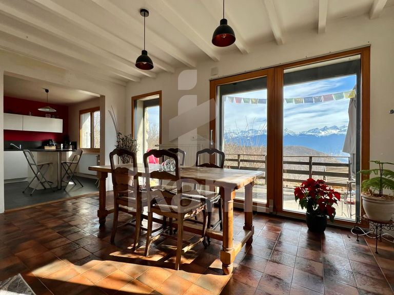 House Plateau-Des-Petites-Roches - 6 bedrooms - 210m²