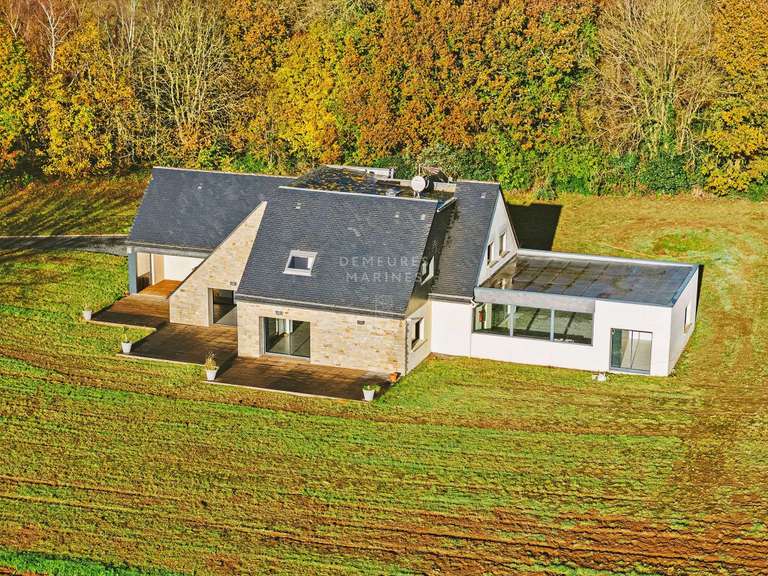 House Plélo - 5 bedrooms