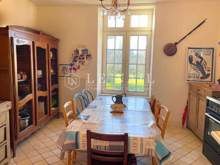 Maison Pléneuf-Val-André - 9 chambres - 244m²