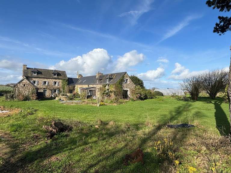 House Pleubian - 6 bedrooms - 280m²