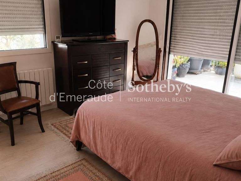 Appartement Pleurtuit - 3 chambres - 132m²