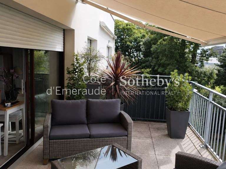 Appartement Pleurtuit - 3 chambres - 132m²