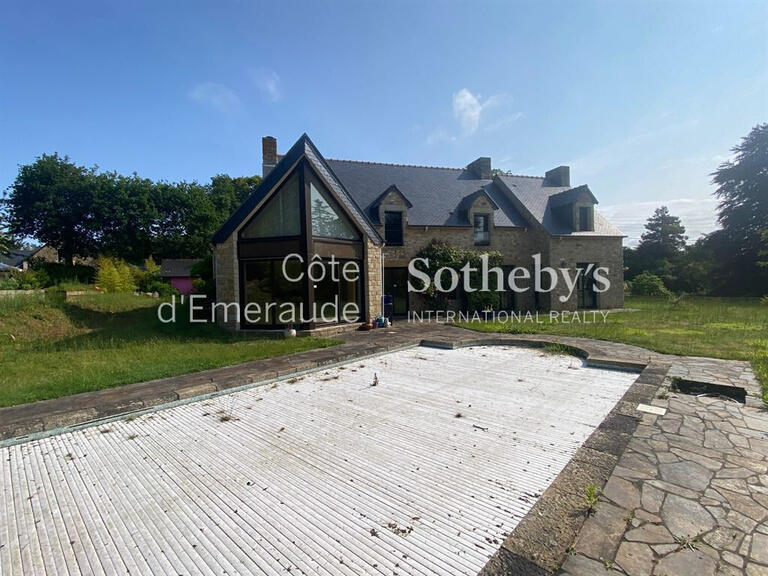 House Pleurtuit - 3 bedrooms - 220m²