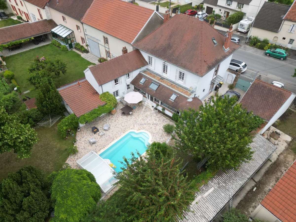 Maison Plivot