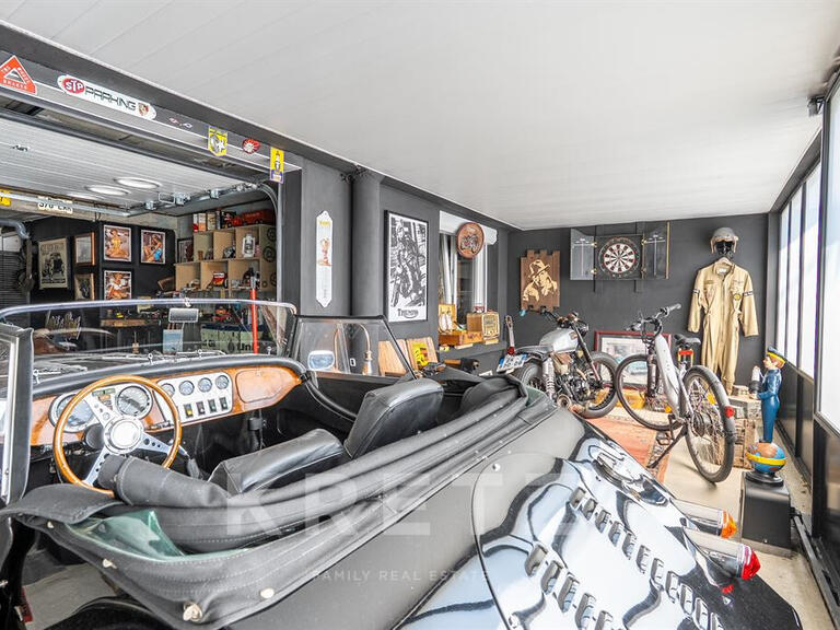 Maison Ploemeur - 3 chambres - 140m²