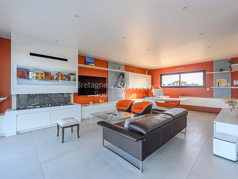 House Ploemeur - 4 bedrooms - 232m²