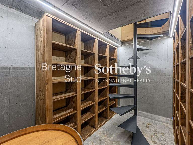 Maison Ploemeur - 3 chambres - 167m²
