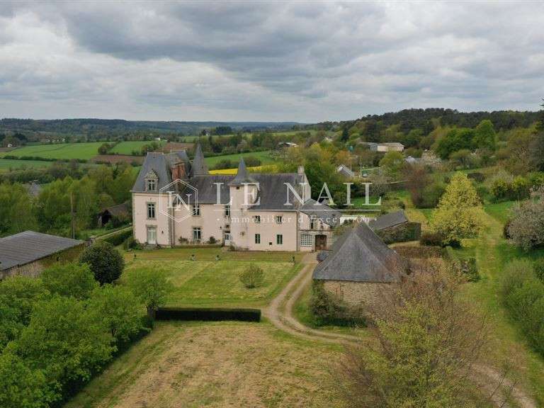 Château Ploërmel - 9 chambres - 510m²