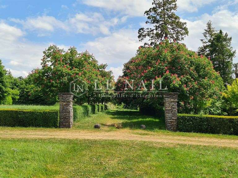 Château Ploërmel - 9 chambres - 510m²