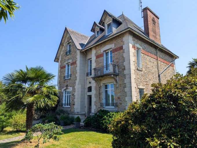Maison Ploërmel - 7 chambres
