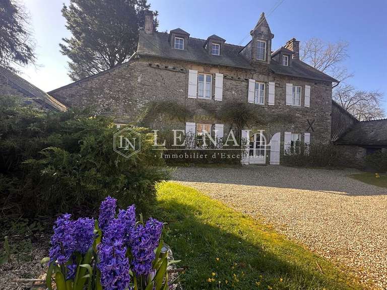 Manoir Ploërmel - 6 chambres - 230m²
