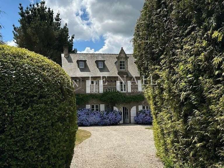 Manoir Ploërmel - 6 chambres - 230m²