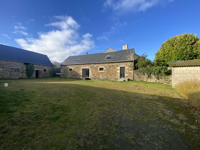 Maison Ploëzal - 441m²