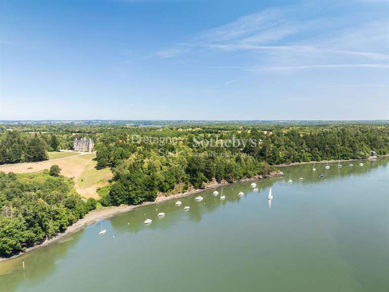 Château Plomelin - 11 chambres - 800m²