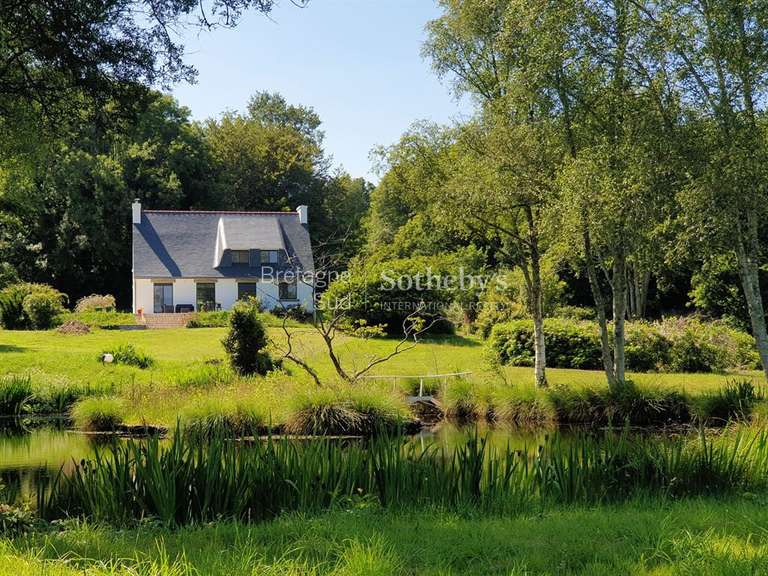 Maison Plomelin - 5 chambres - 150m²