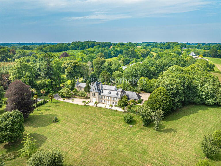 Propriété Plomelin - 7 chambres - 430m²