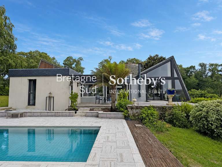 Propriété Plomelin - 3 chambres - 200m²