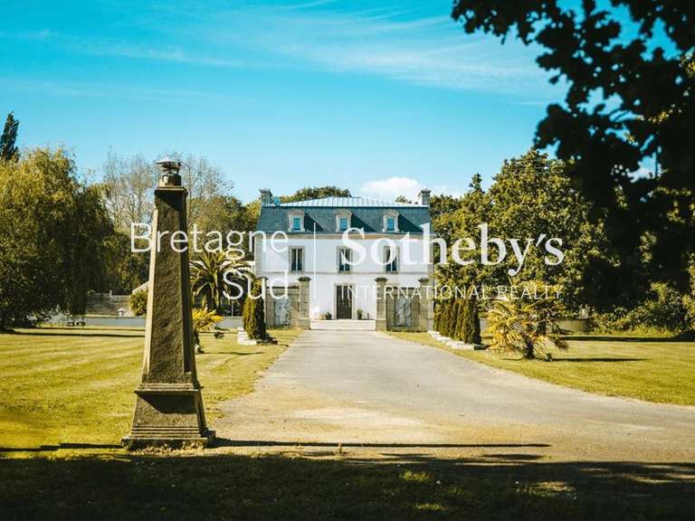 House Plomeur - 10 bedrooms - 850m²