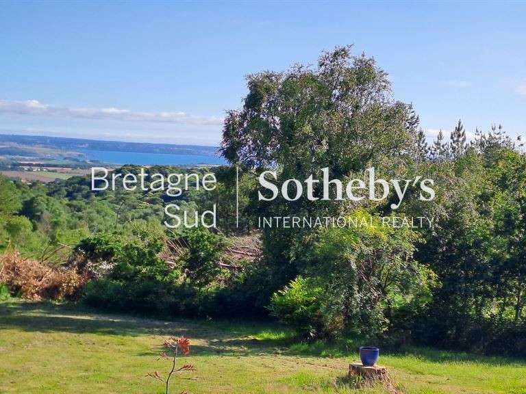 Maison Plomodiern - 4 chambres - 240m²