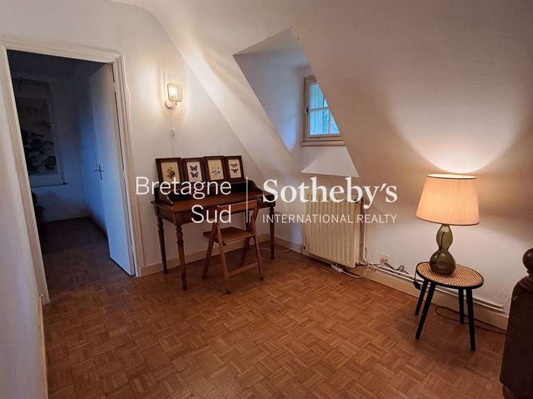 Maison Plomodiern - 4 chambres - 240m²