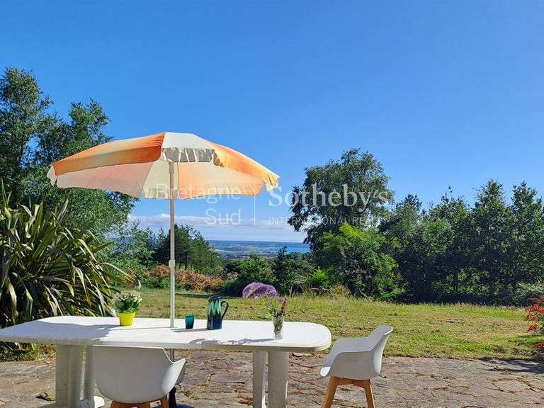 Maison Plomodiern - 4 chambres - 240m²