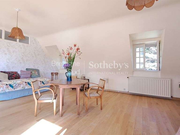 Maison Plomodiern - 4 chambres - 240m²