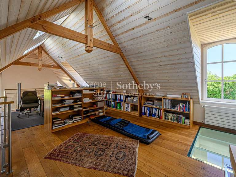 Maison Plonéour-Lanvern - 5 chambres - 350m²