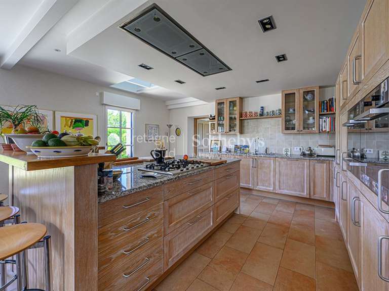 Maison Plonéour-Lanvern - 5 chambres - 350m²