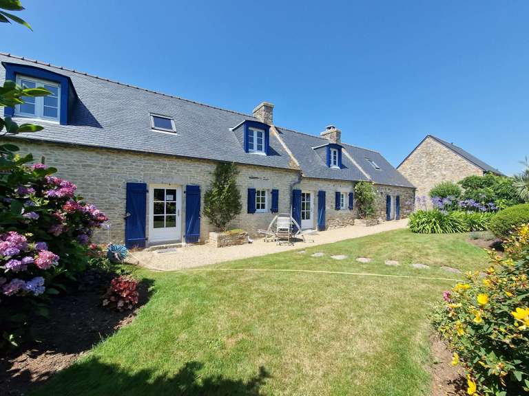 House Plonéour-Lanvern - 7 bedrooms