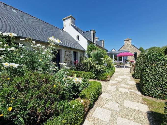 House Plonéour-Lanvern - 7 bedrooms