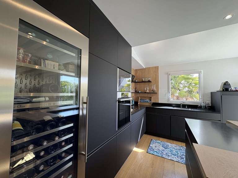 House Plonéour-Lanvern - 3 bedrooms