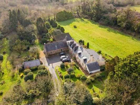 Maison Plonéour-Lanvern - 7 chambres