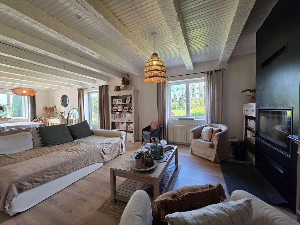 Maison Plonéour-Lanvern