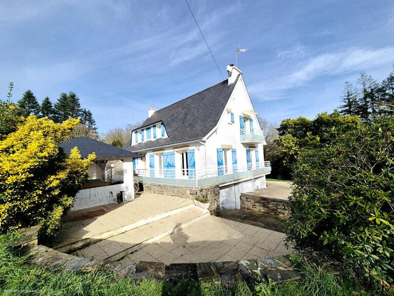 House Plouay - 4 bedrooms