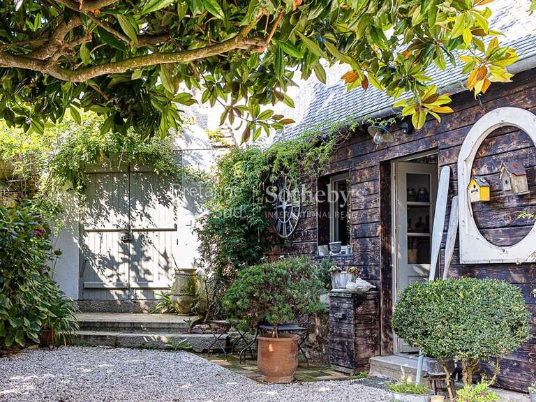 Maison Ploubazlanec - 5 chambres - 240m²