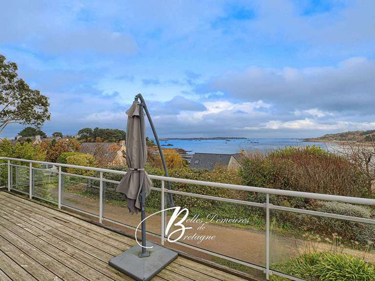 House with Sea view Ploubazlanec - 4 bedrooms