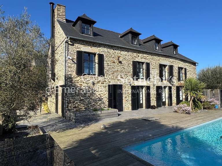 House Plouër-sur-Rance - 5 bedrooms - 240m²