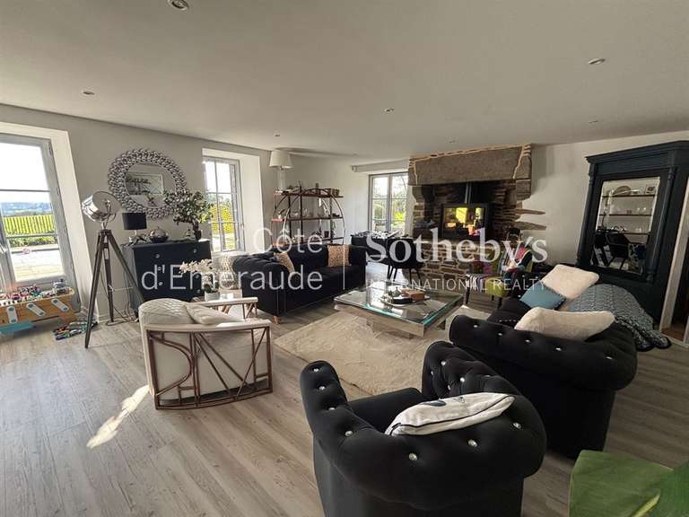 House Plouër-sur-Rance - 5 bedrooms - 240m²