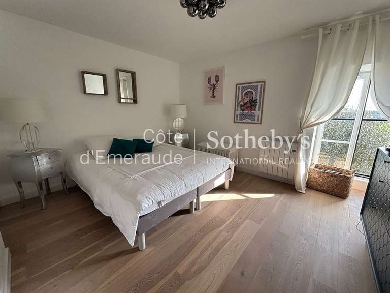 House Plouër-sur-Rance - 5 bedrooms - 240m²