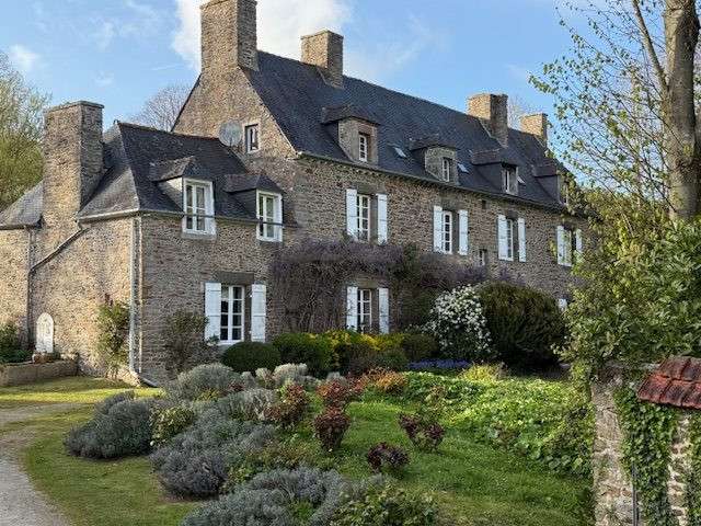 Maison Plouër-sur-Rance - 380m²